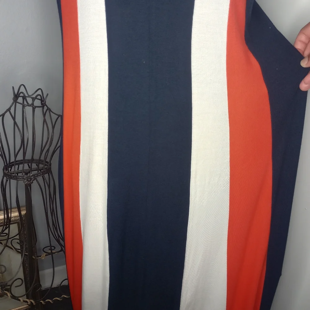 Venus Long Maxi With Rope Criss Cross Back - Picture 3 of 10